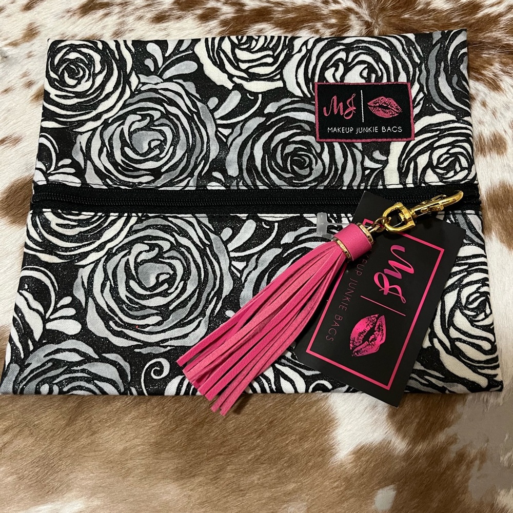 NWT Makeup Junkie Size small Rare Black and Gray Cosmetic Bag with Floral Design